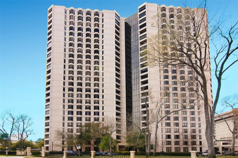 5555 Del Monte Drive #807