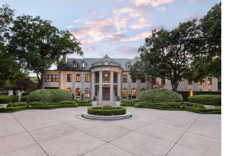 6601 Hunters Glen Road