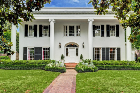 2521 Brentwood Drive